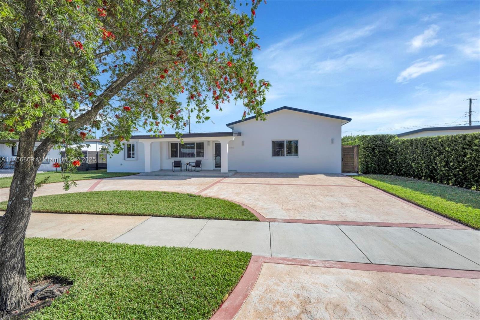 11410 SW 52nd St