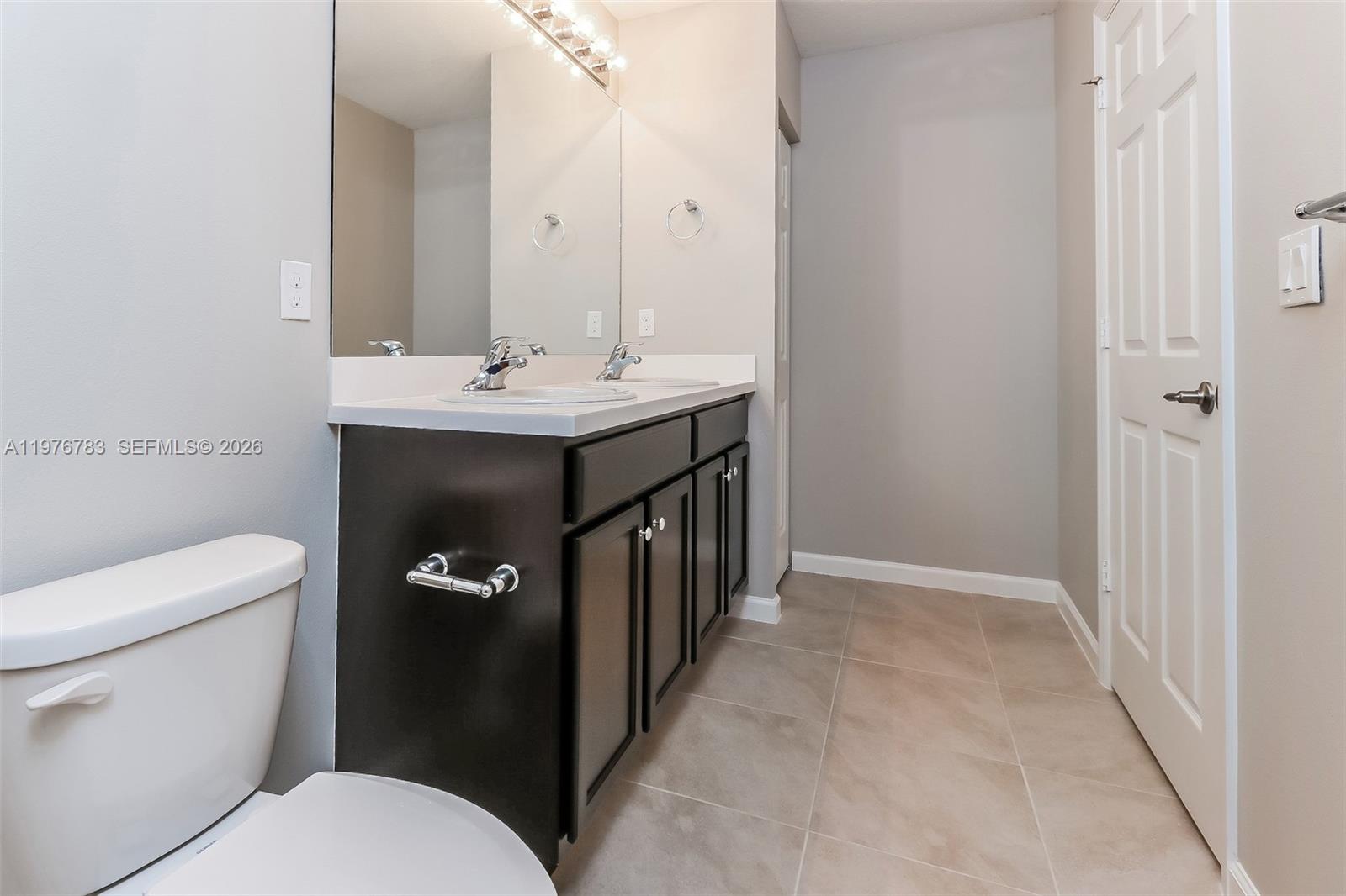 PORT ST LUCIE SECTION 3 - Residential Lease