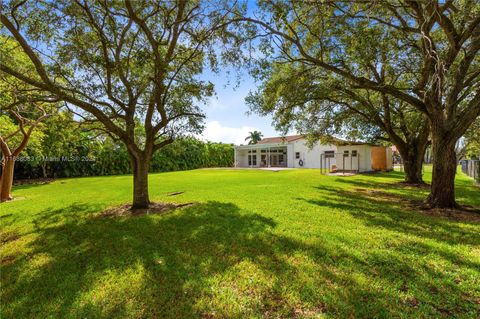 A home in Davie