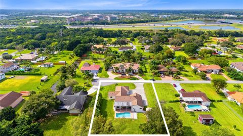 A home in Davie