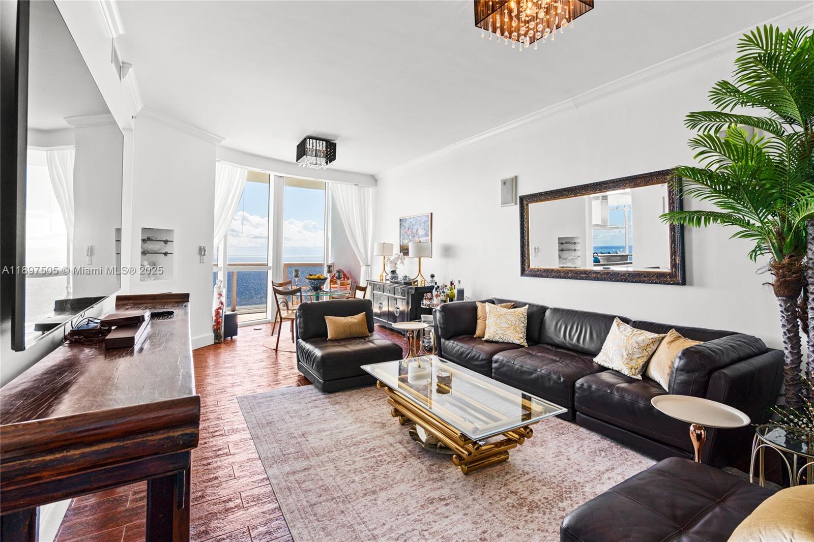 TRUMP ROYALE CONDO - Residential Lease