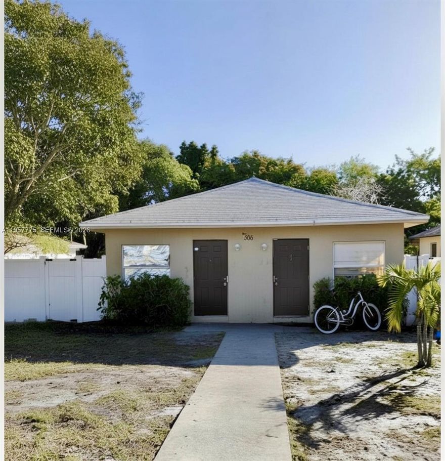 This Deerfield Beach duplex offers reliable income now with strong long-term upside for investors. The 2-unit property features matching 1 bed / 1 bath layouts of approximately 503 sq ft per side, maximizing rental efficiency and ease of management. Tenants enjoy a huge fenced yard with room for a pool, ideal for pets, outdoor living, or future value-add improvements. Section 8–approved and ideally located just minutes from the beach, shopping, dining, and I-95, this property’s convenience and accessibility help keep units consistently rented.