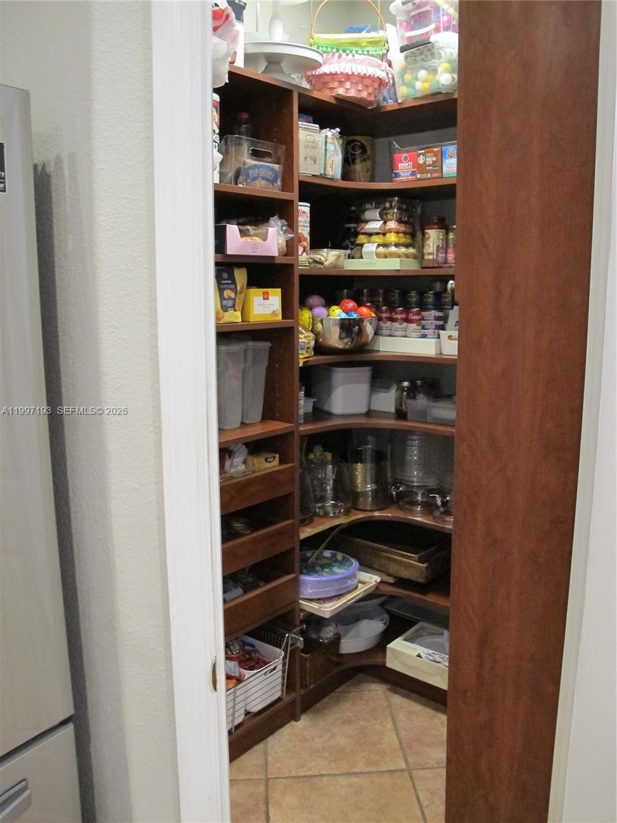 Magnolia Plantation - Residential