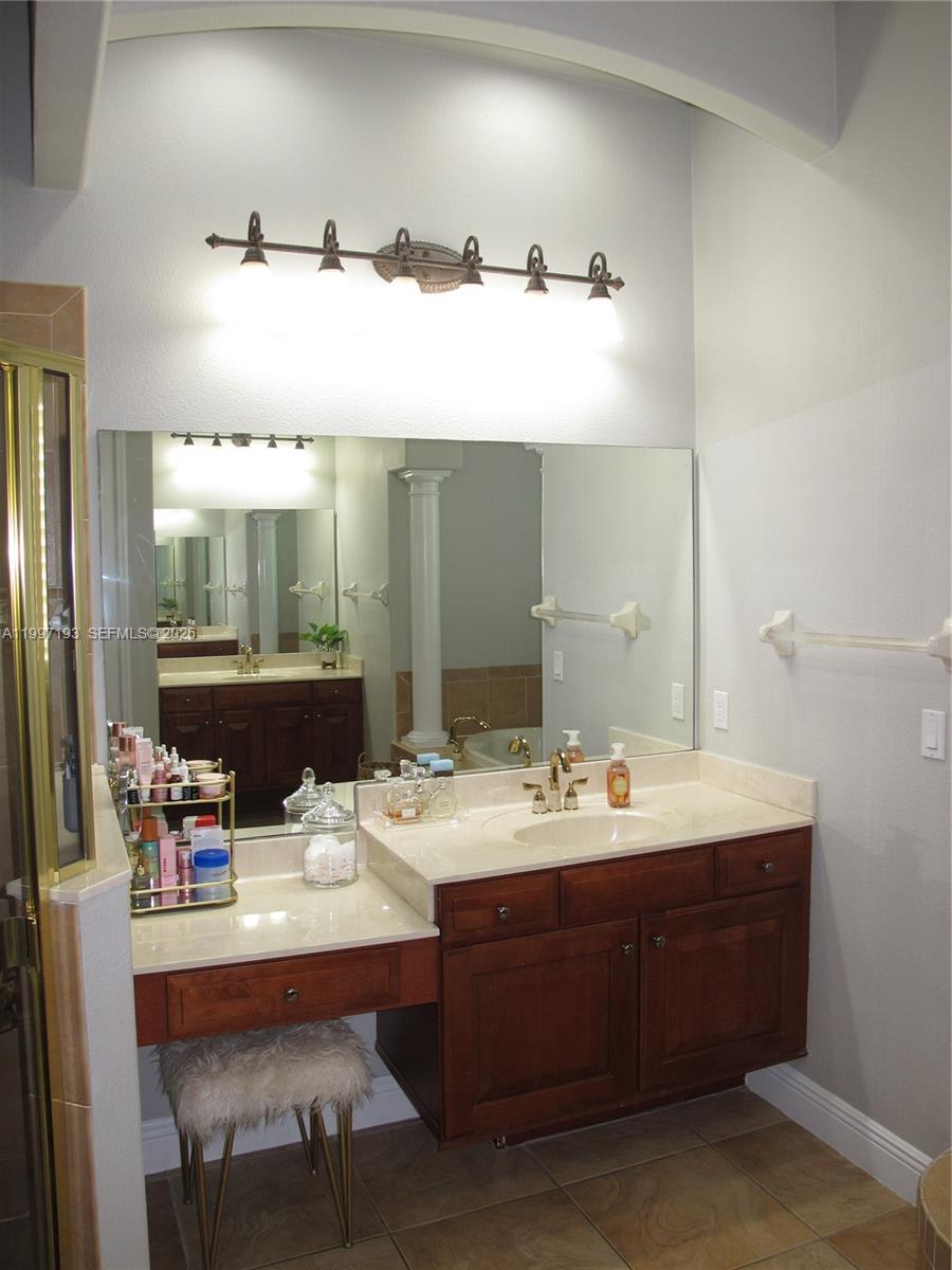 Magnolia Plantation - Residential