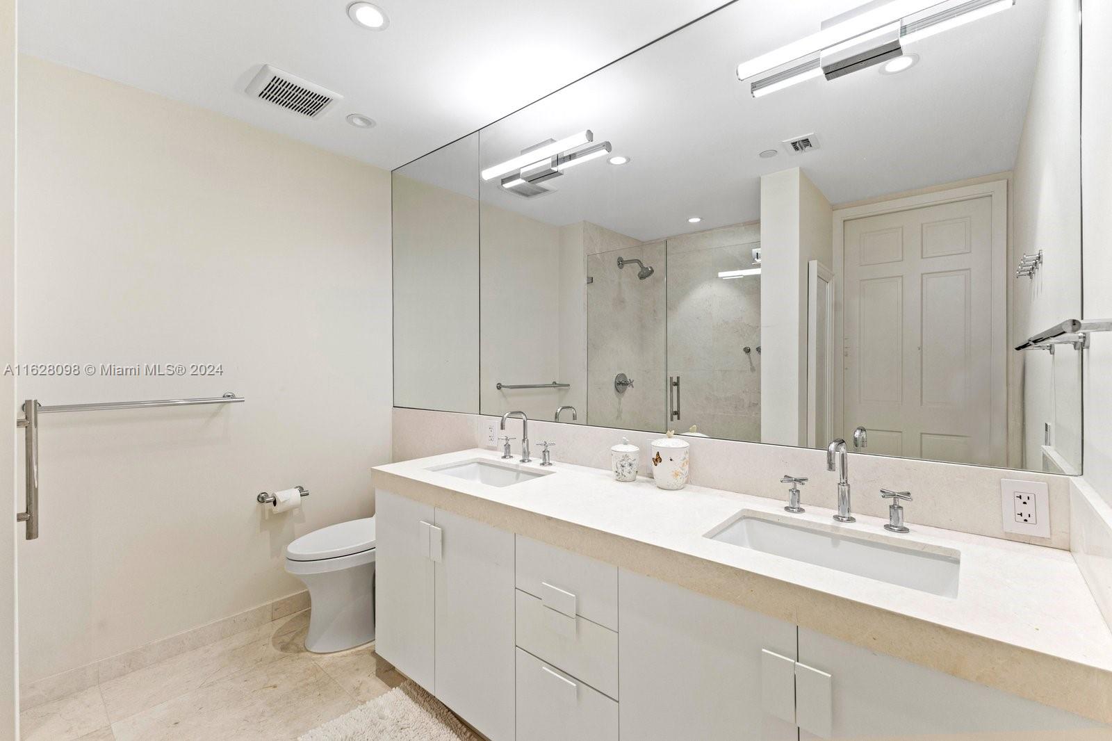 BAYVIEW FISHER ISL CONDO - Residential Lease