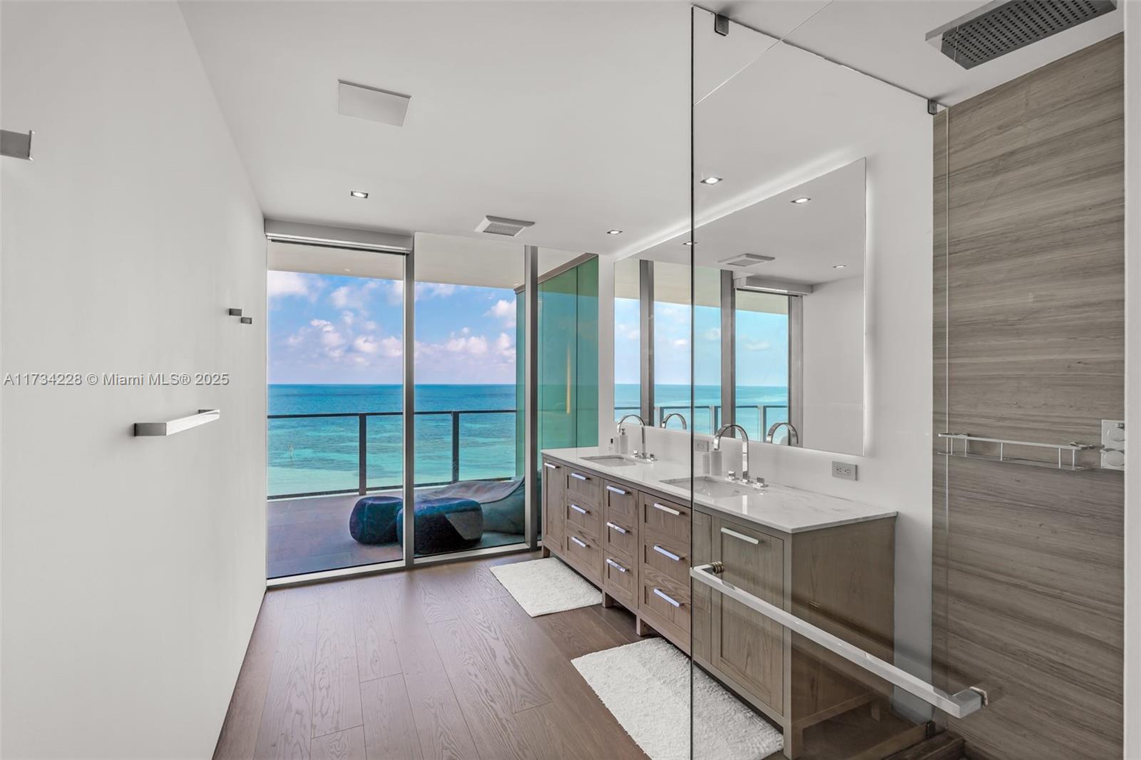 OCEANA KEY BISCAYNE CONDO - Residential