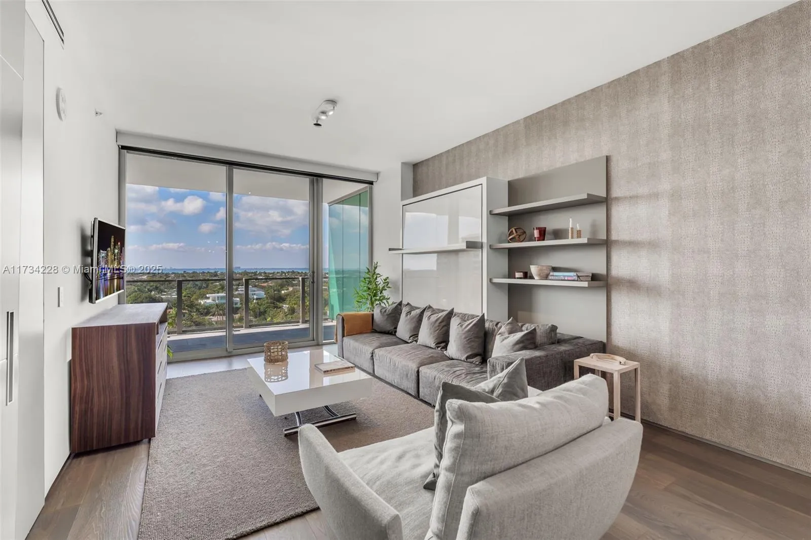 Key Biscayne, Florida 33149, United States, 4 Bedrooms Bedrooms, ,6 BathroomsBathrooms,Residential,Active,12826