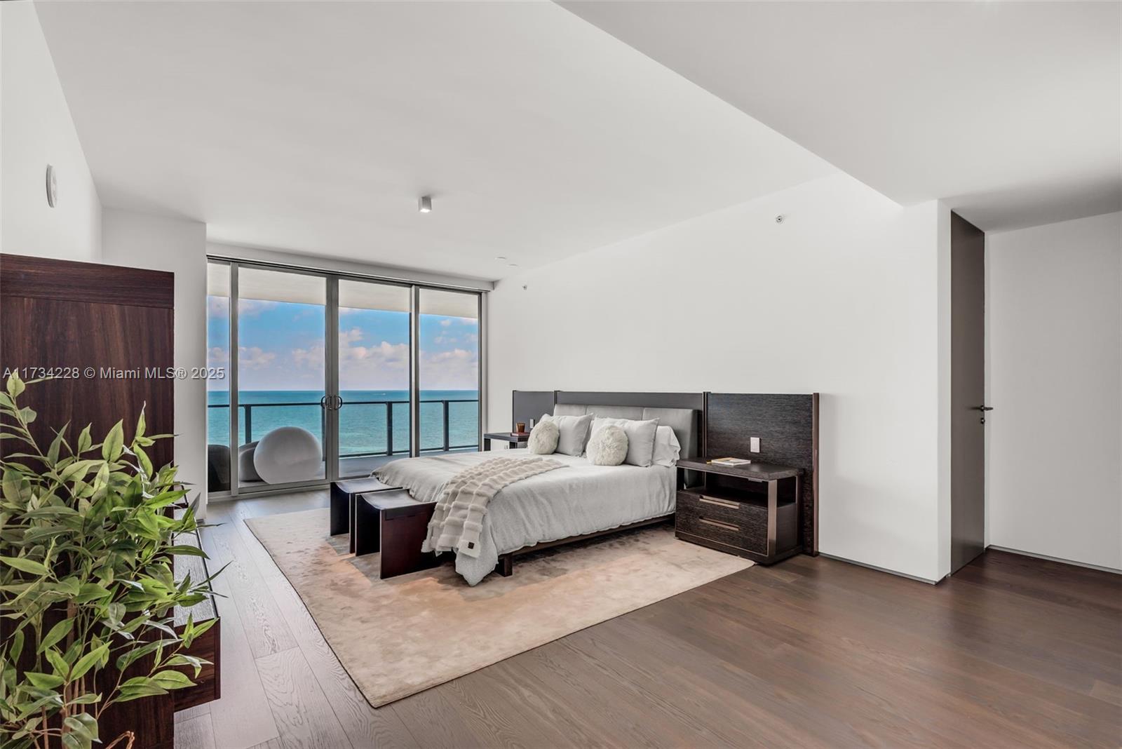 OCEANA KEY BISCAYNE CONDO - Residential