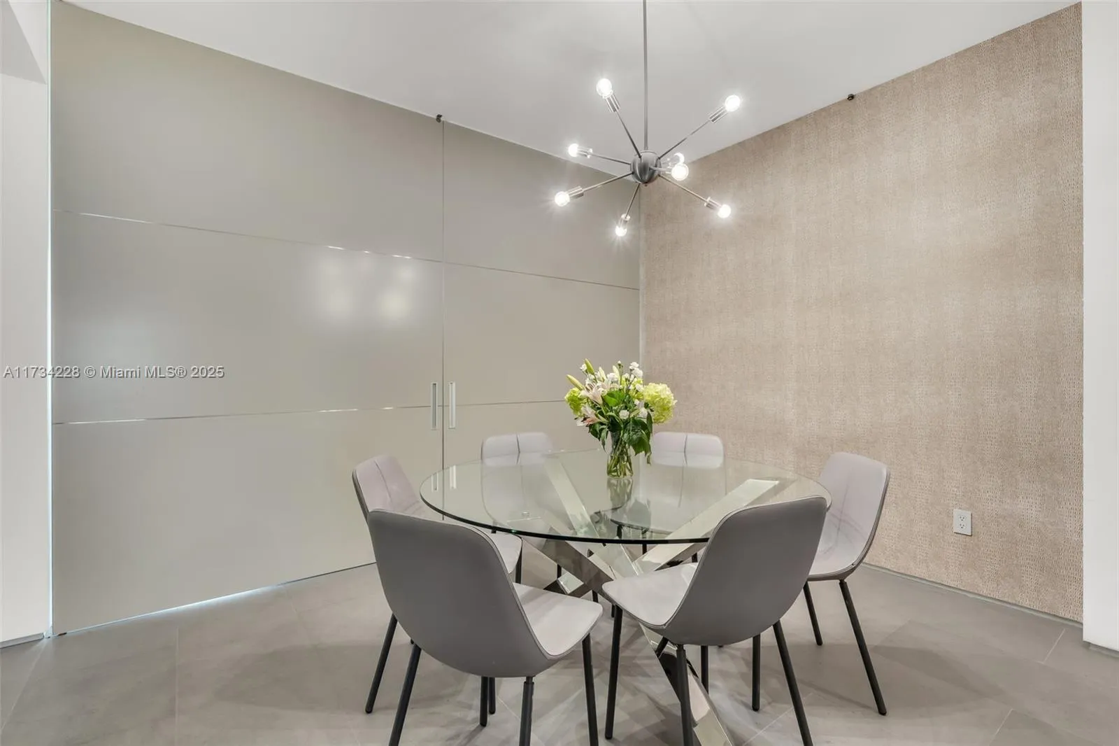 Key Biscayne, Florida 33149, United States, 4 Bedrooms Bedrooms, ,6 BathroomsBathrooms,Residential,Active,12826