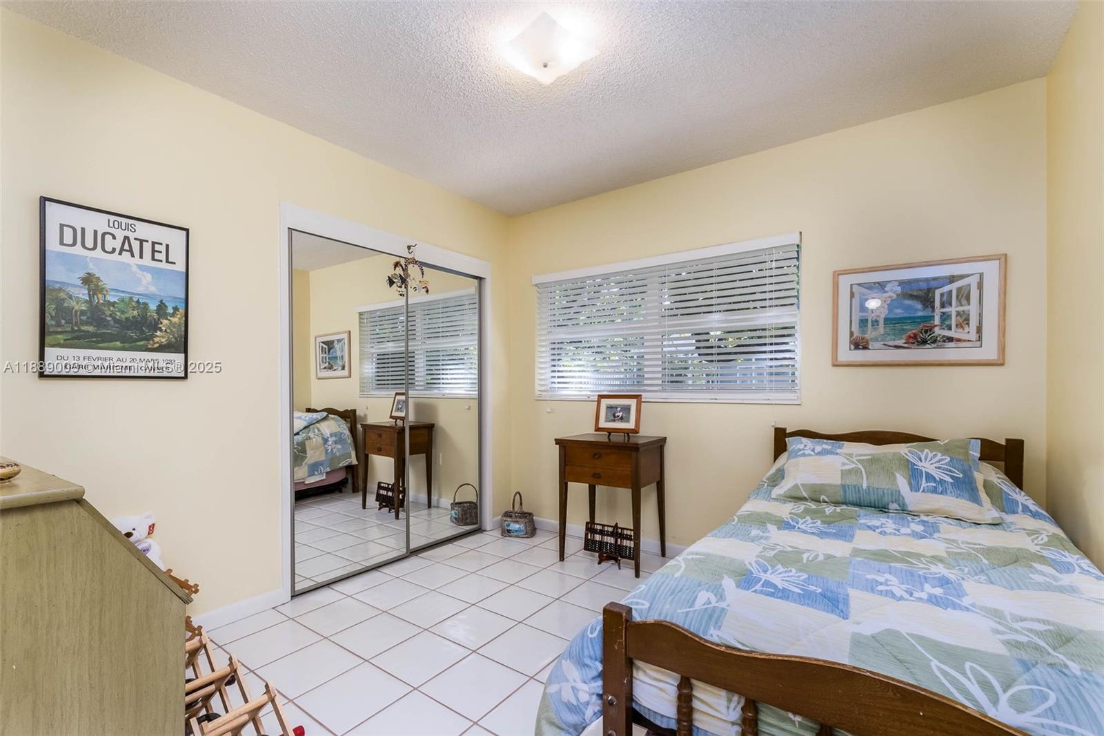 SUN CORAL ESTS 1ST ADDN - Residential