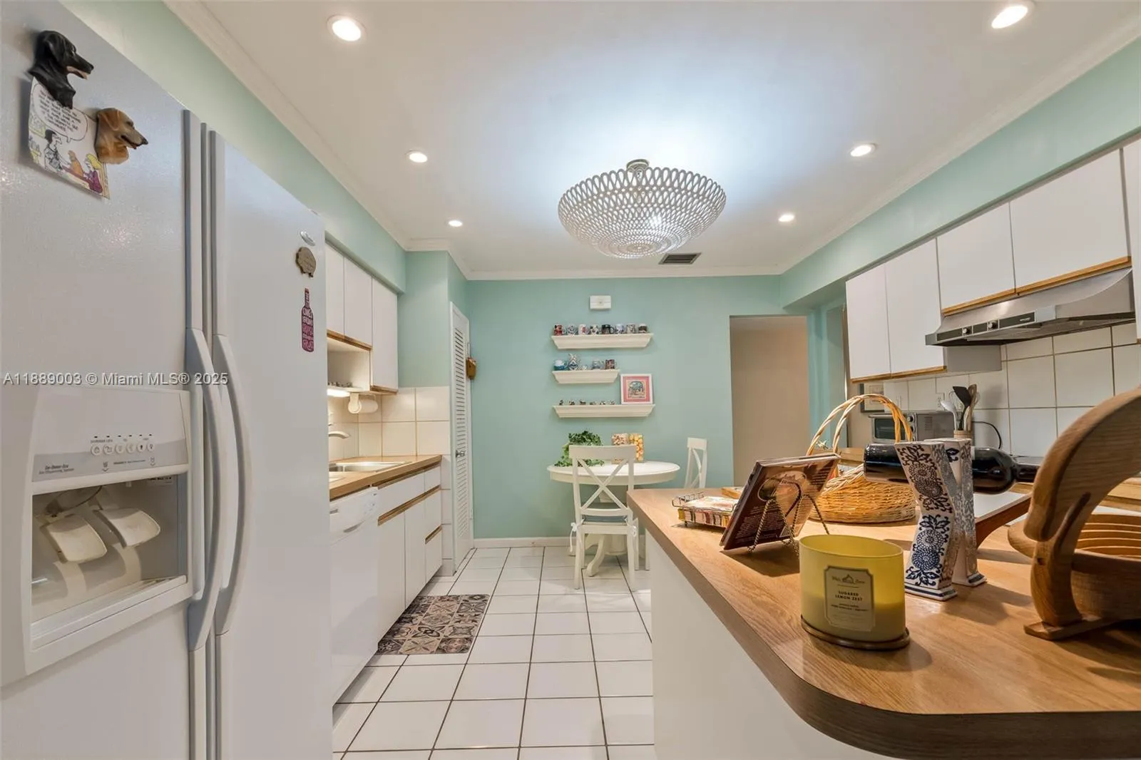 Palmetto Bay, Florida 33158, United States, 4 Bedrooms Bedrooms, ,2 BathroomsBathrooms,Residential,Active,220690