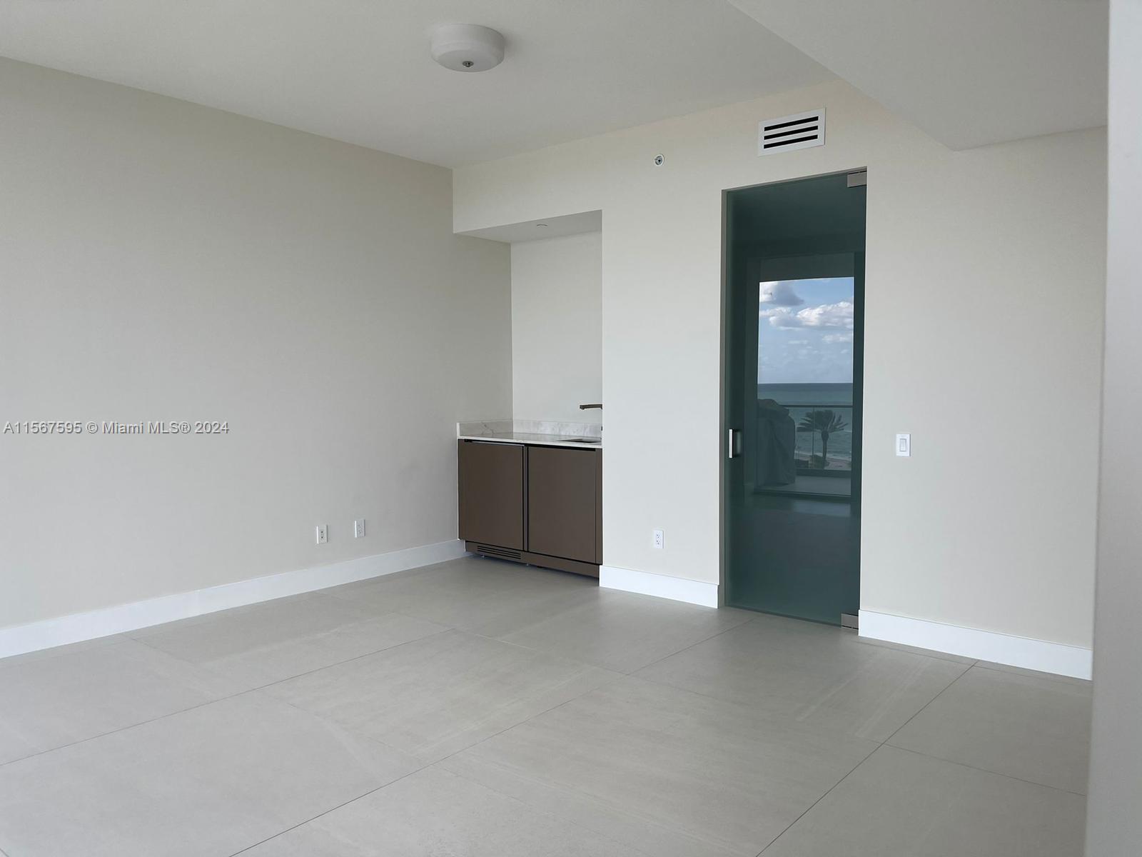18975 COLLINS CONDO - Residential Lease