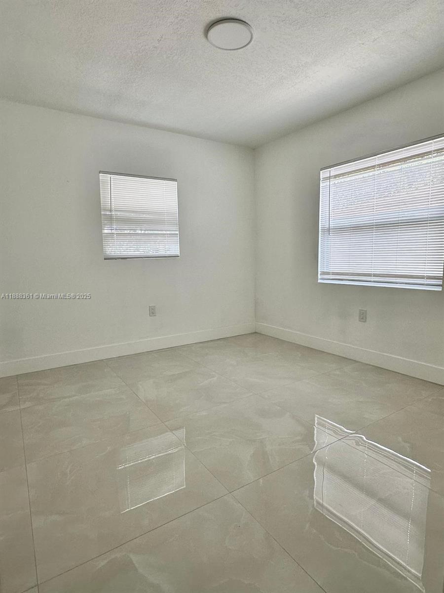 COVINGTON MANOR - Residential Lease