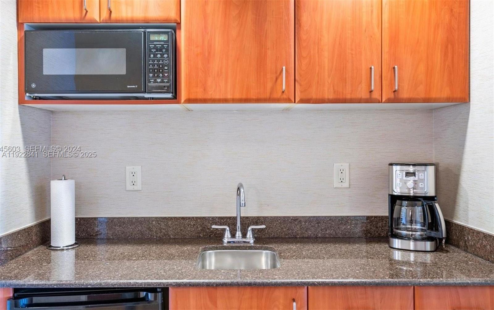 TRUMP INTERNATIONAL SONES - Residential