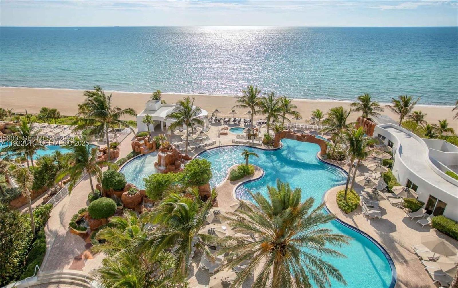 TRUMP INTERNATIONAL SONES - Residential