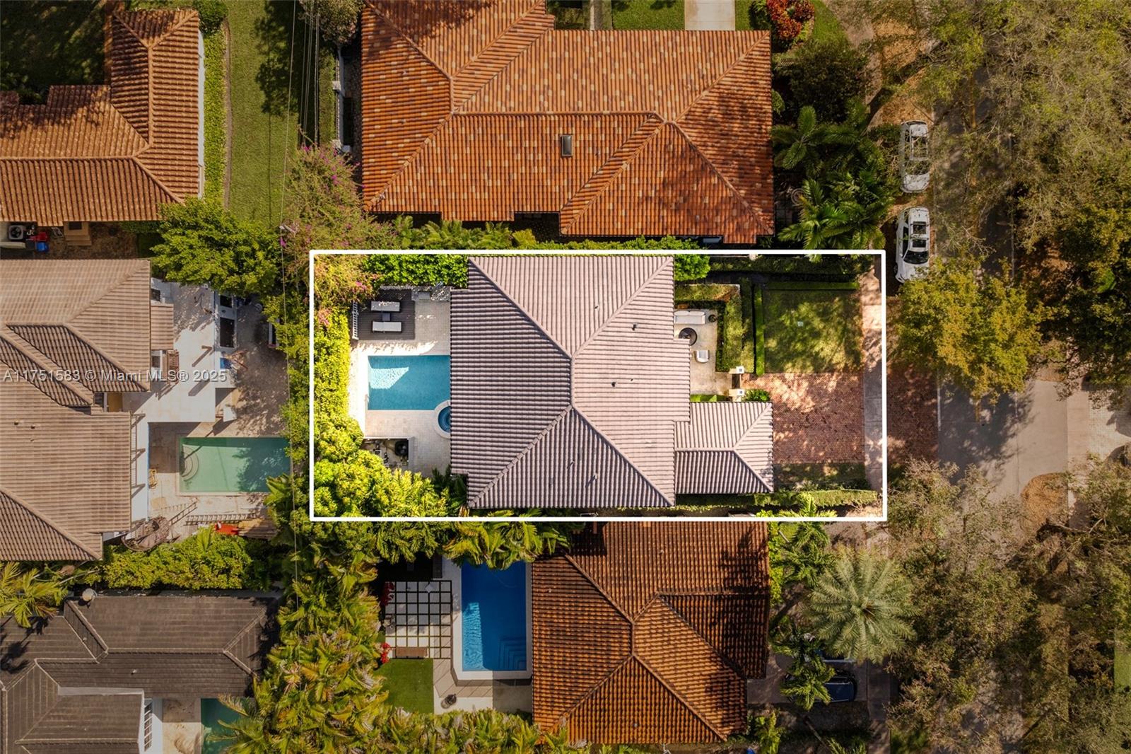 CORAL ESTATES - Residential