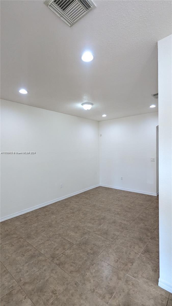 CENTURY GARDENS AT TAMIAM - Residential