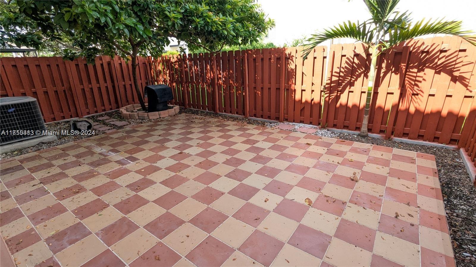 CENTURY GARDENS AT TAMIAM - Residential