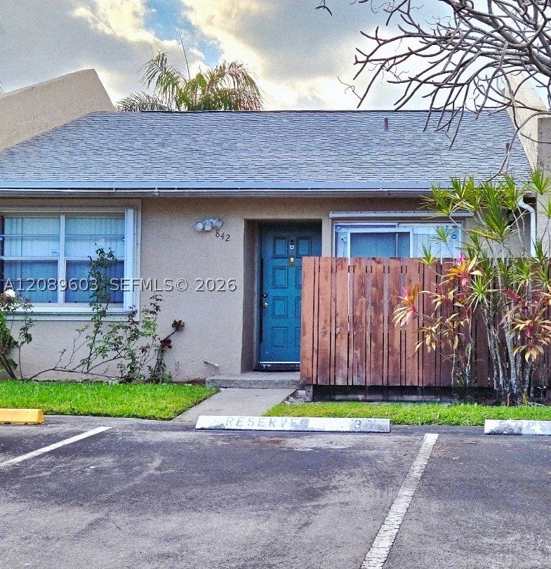 Photo of 842 Banks RD #842, Coconut Creek, FL 33063 (MLS # A12089603)