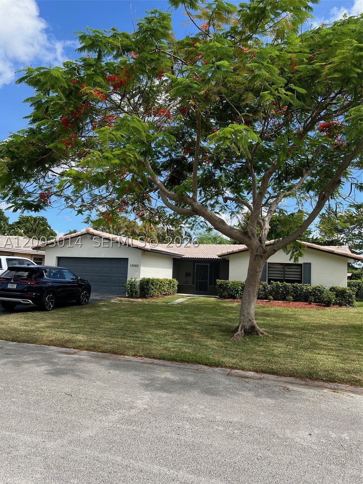 View photos, virtual tours, details... 10860 NW 40th St