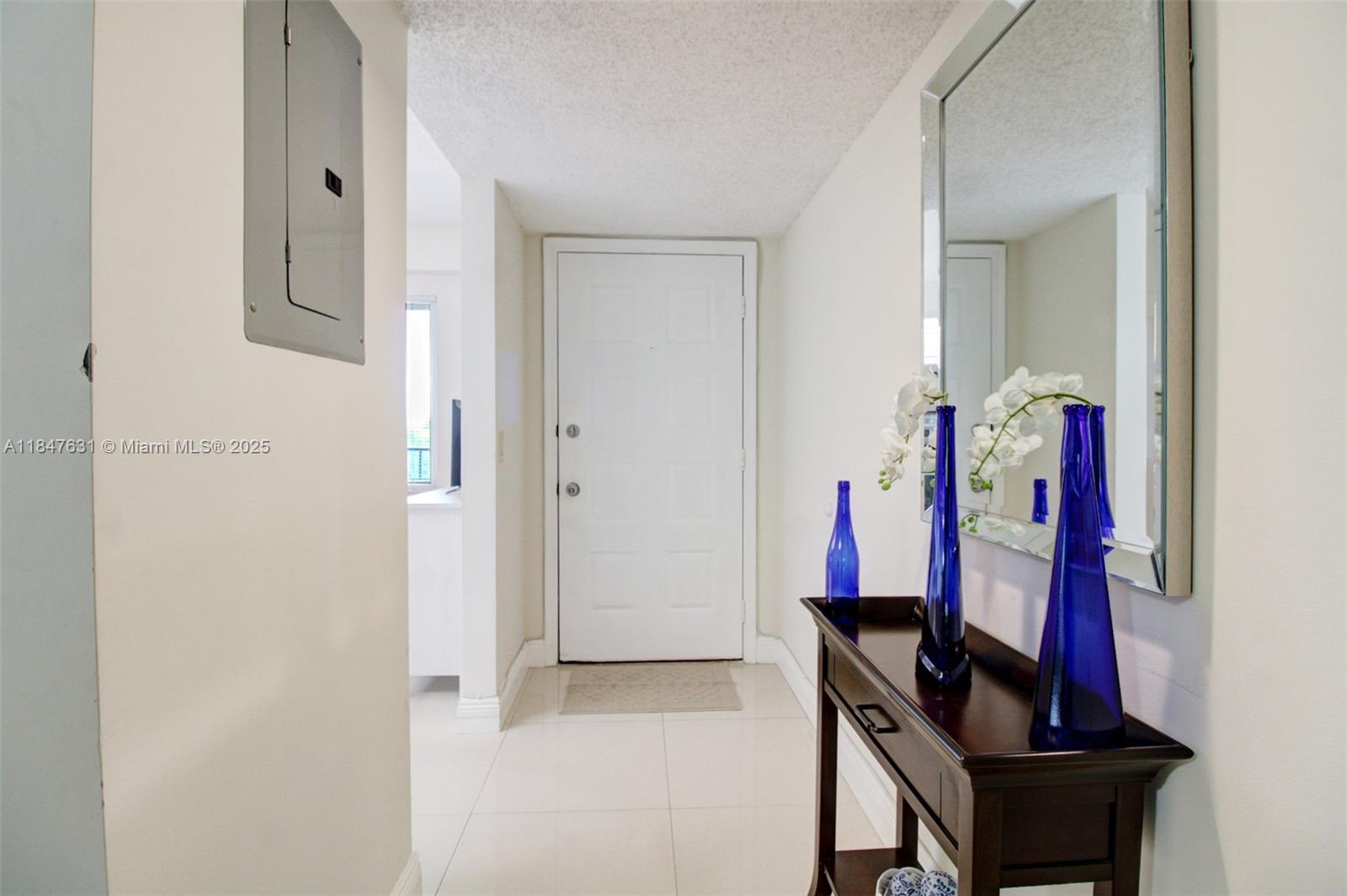 PRIDE OF OWNERSHIP IS REFLECTED THROUGHOUT THIS IMPECCABLY MAINTAINED ONE BEDROOM, 1.5 BATHROOM UNIT, ONE OF THE LARGEST AVAILABLE!
STEP INTO A SPACIOUS OPEN FLOOR PLAN FILLED WITH NATURAL LIGHT AND STUNNING VIEWS OF THE CANAL AND GOLF COURSE, CREATING A SERENE AND PICTURESQUE LIVING EXPERIENCE.
LOCATED IN A VIBRANT 55+ COMMUNITY, YOU CAN ENJOY AMENETIES THAT INCLUDE: A WELCOMING CLUB HOUSE, FITNESS CENTER, INDOOR/OUTDOOR POOL, THEATER ROOM, COURTESY TRANSPORTATION AND A WIDE VARIETY OF SOCIAL ACTIVITIES.
WETHER YOU'RE LOOKING TO RELAX, STAY ACTIVE OR BUILD LASTING FRIENDSHIPS THIS IS THE PERFECT PLACE TO CALL HOME.