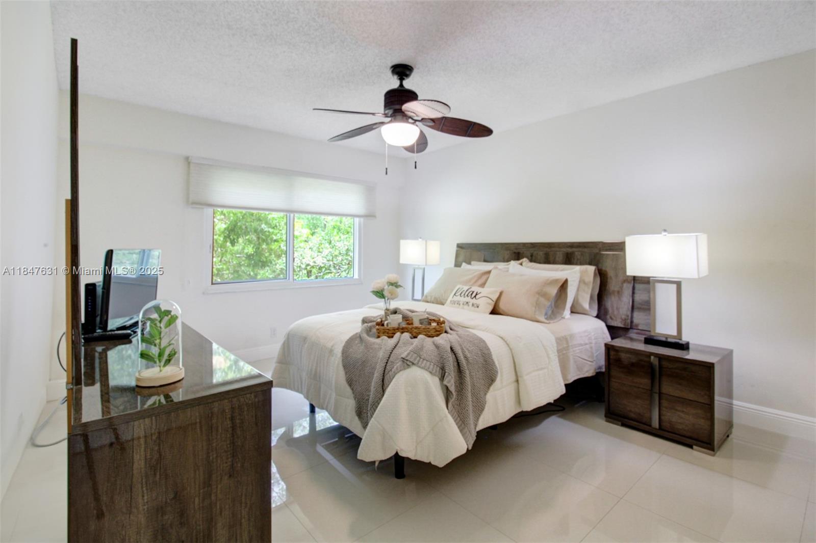 CAMBRIDGE AT CENTURY VILL - Residential