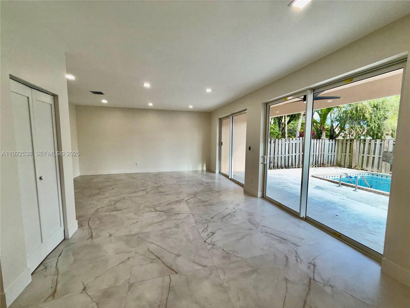 JASMINE AT THE HAMMOCKS - Residential