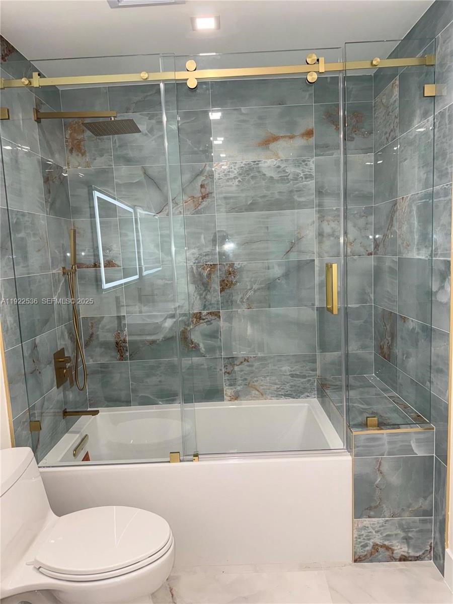 JASMINE AT THE HAMMOCKS - Residential