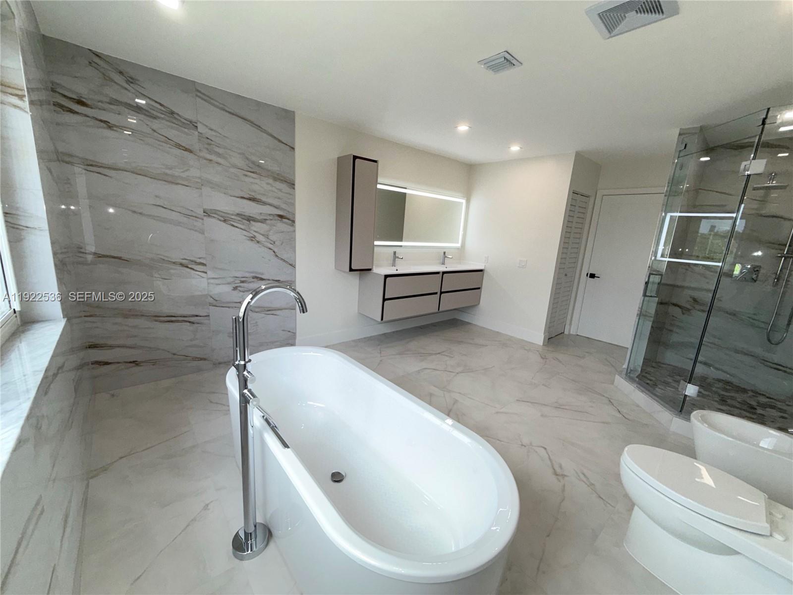 JASMINE AT THE HAMMOCKS - Residential