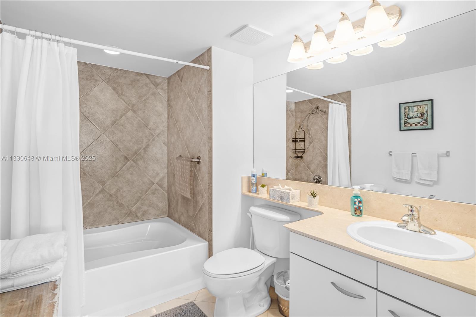 2080 OCEAN DRIVE CONDO - Residential Lease