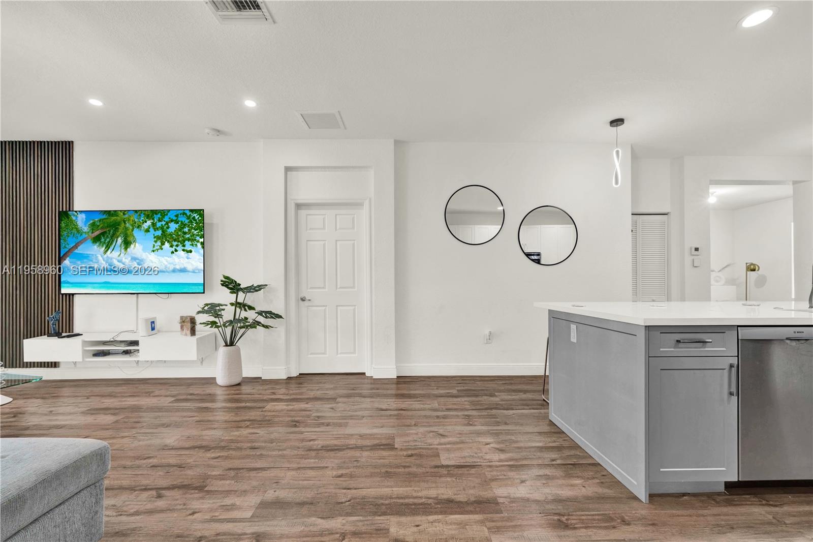 ANTIGUA AT OASIS - Residential