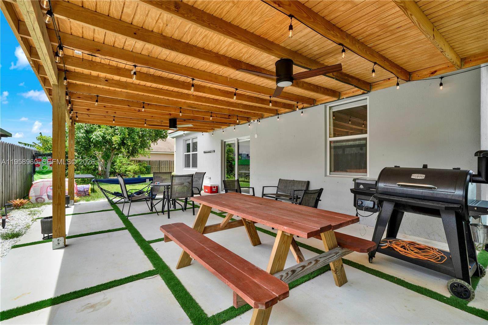 ANTIGUA AT OASIS - Residential