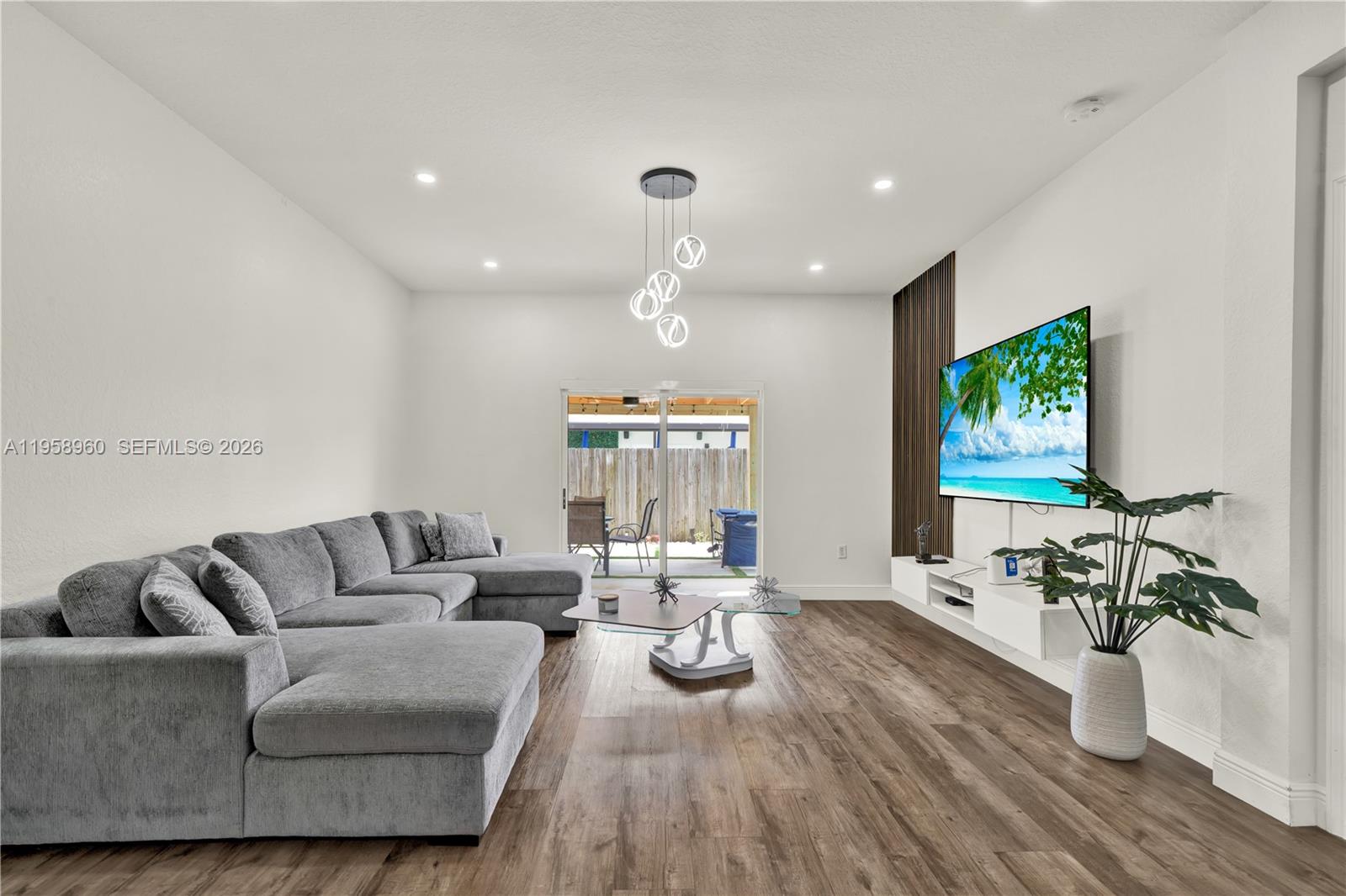 ANTIGUA AT OASIS - Residential