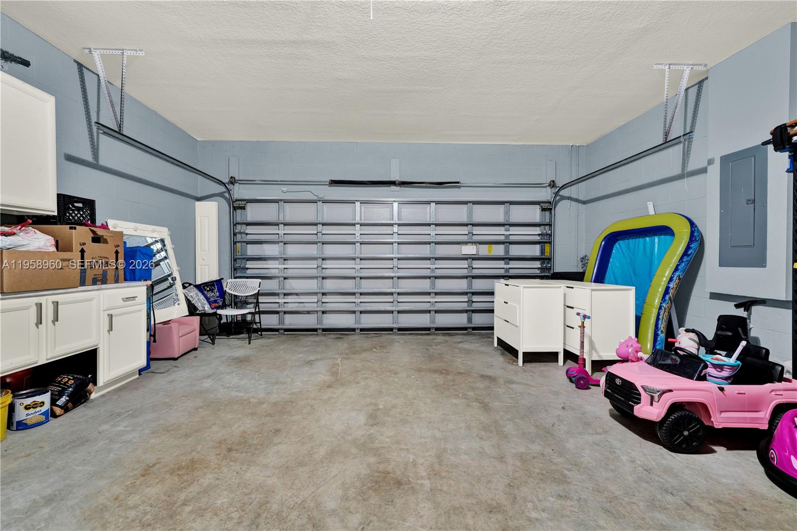 ANTIGUA AT OASIS - Residential