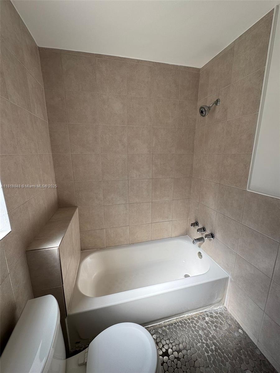 OCEAN BEACH ADDN NO 3 - Residential Lease