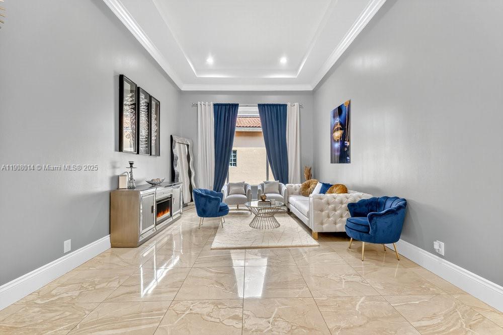 RENAISSANCE SEC 7 - Residential Lease