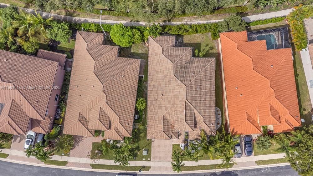 RENAISSANCE SEC 7 - Residential Lease