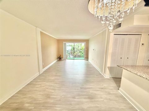 2530 SW 3rd Ave 206 Miami FL 33129