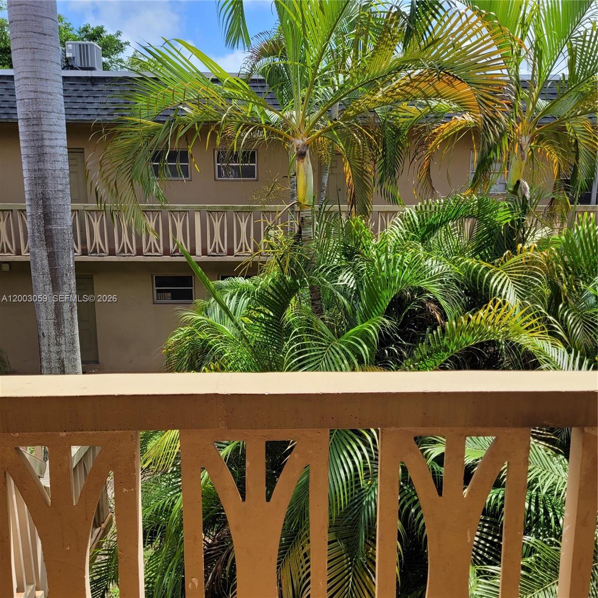 BISCAYNE PARK TERRACE CON - Residential