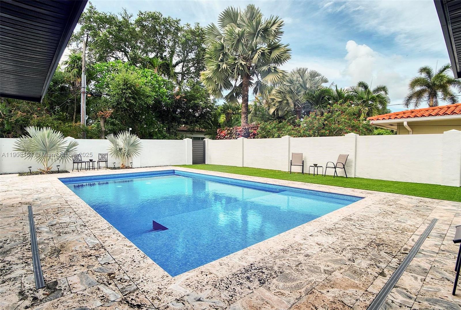 AMD PL MIAMI SHORES SEC 5 - Residential