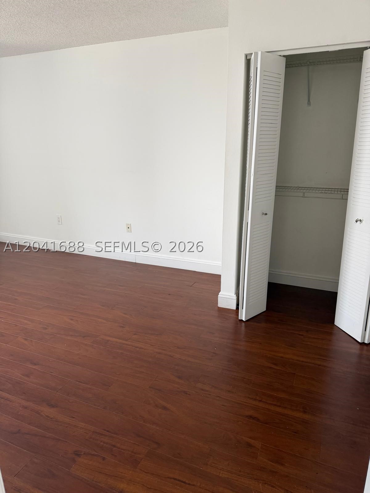 800 N Miami Ave E1402