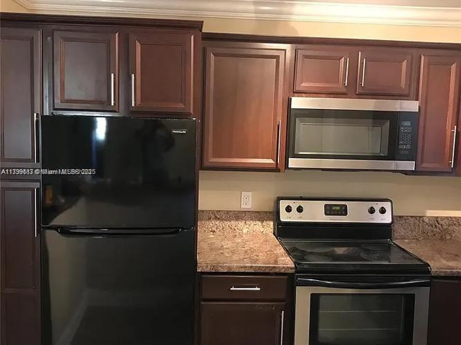 FOREST HILLS CONDO NORTH - Residential
