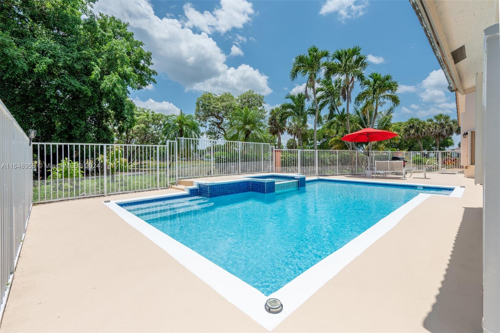 WOODMONT TRACT 50 - Residential