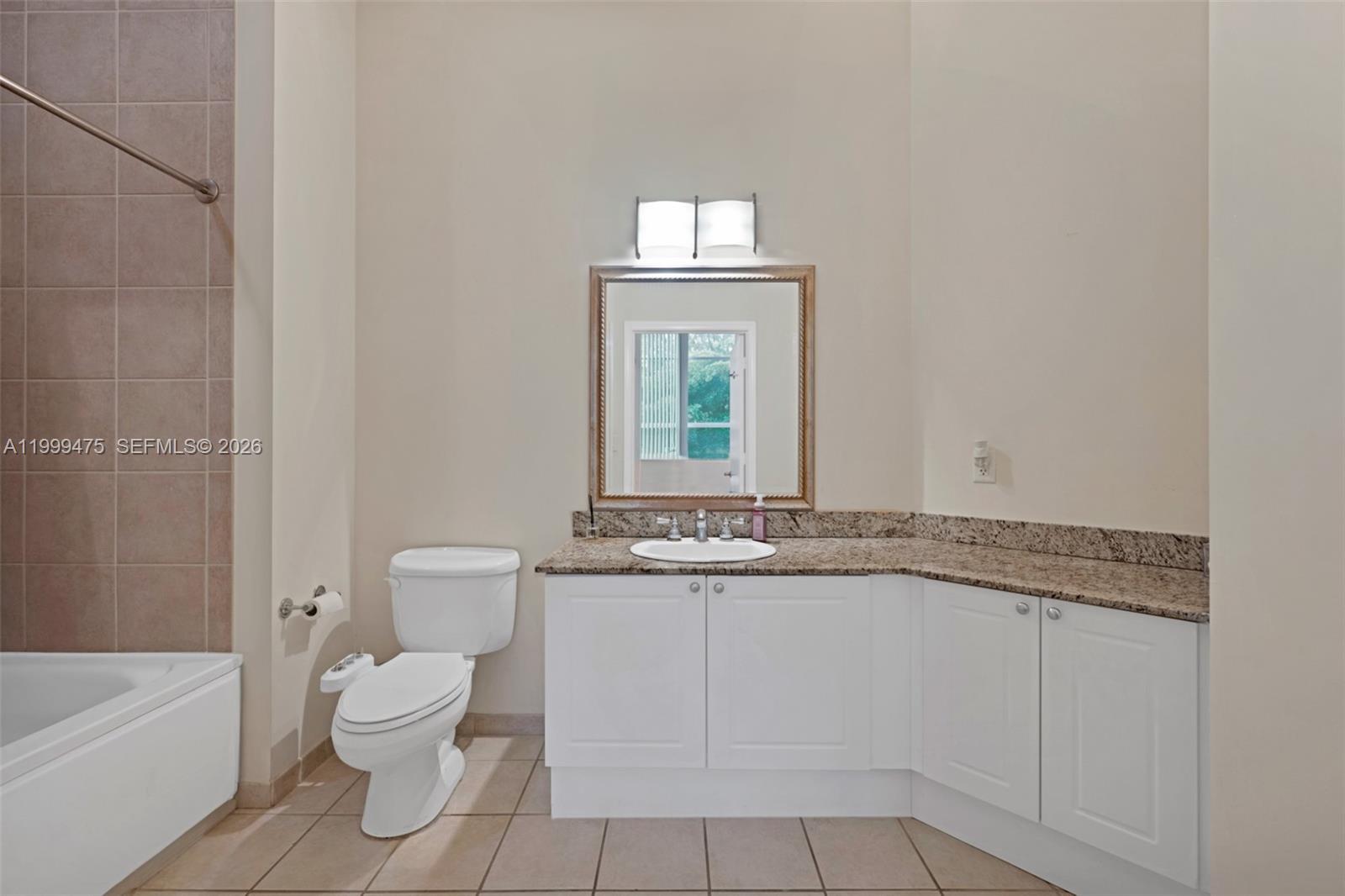 TURNBERRY ON THE GREEN CO - Residential