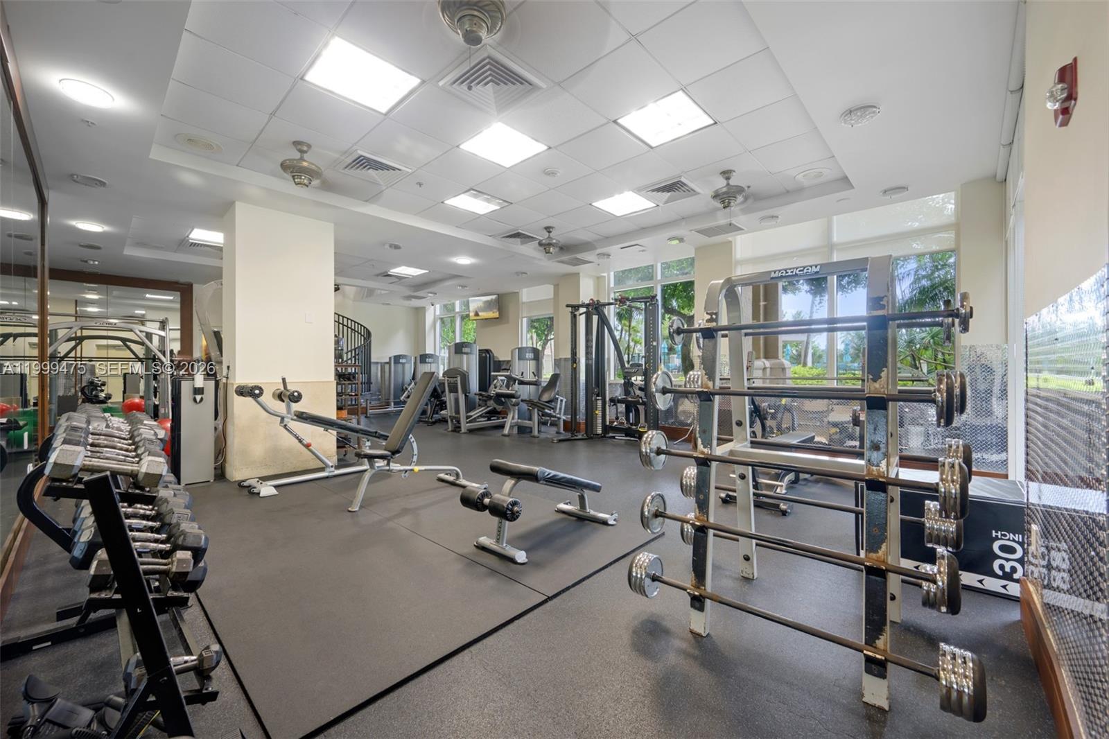 TURNBERRY ON THE GREEN CO - Residential