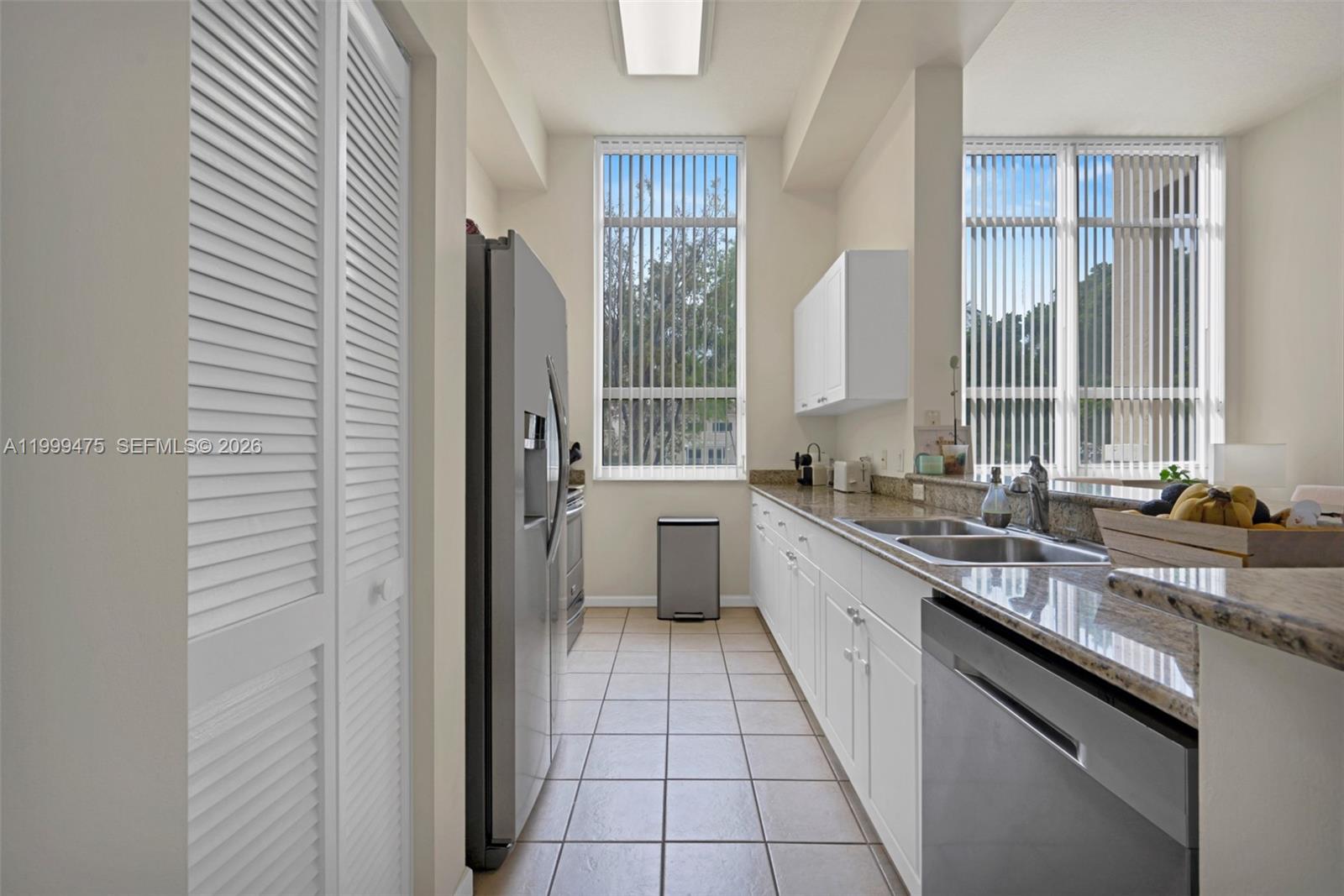 19501 W Country Club Dr 208