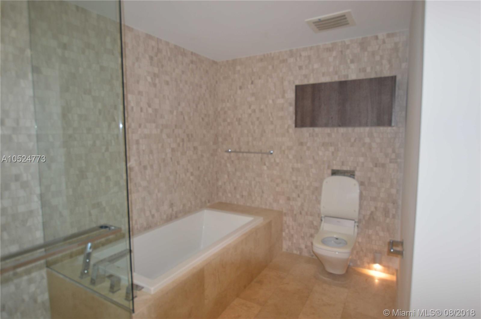 RISE CONDO - Residential Lease