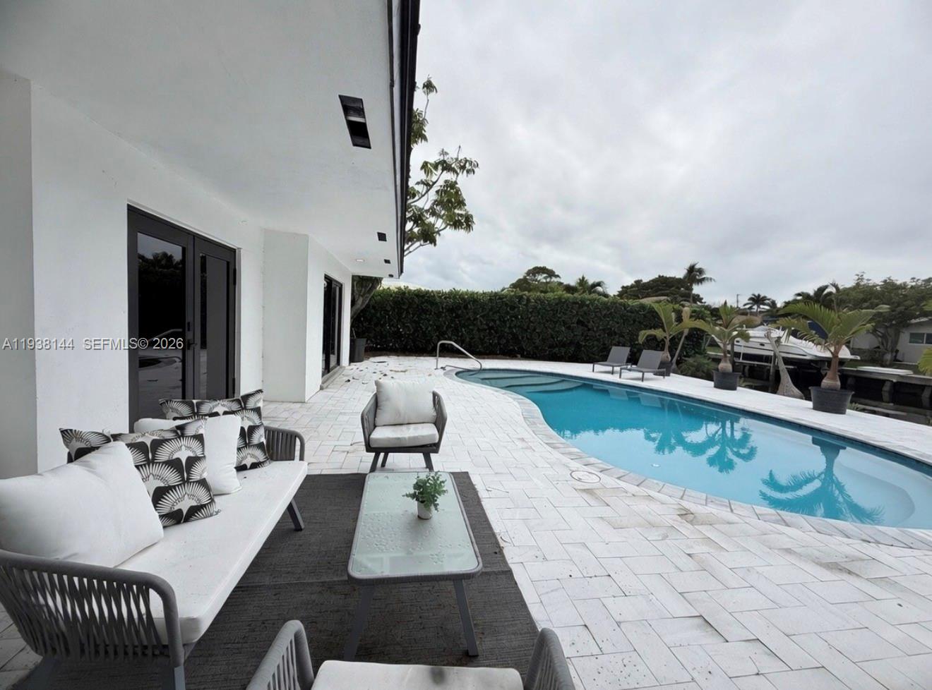 LANDINGS FIRST SEC - Residential