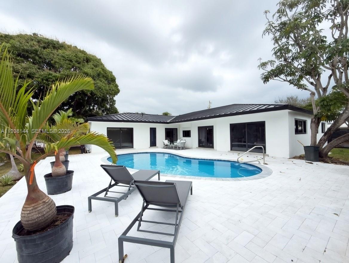 LANDINGS FIRST SEC - Residential