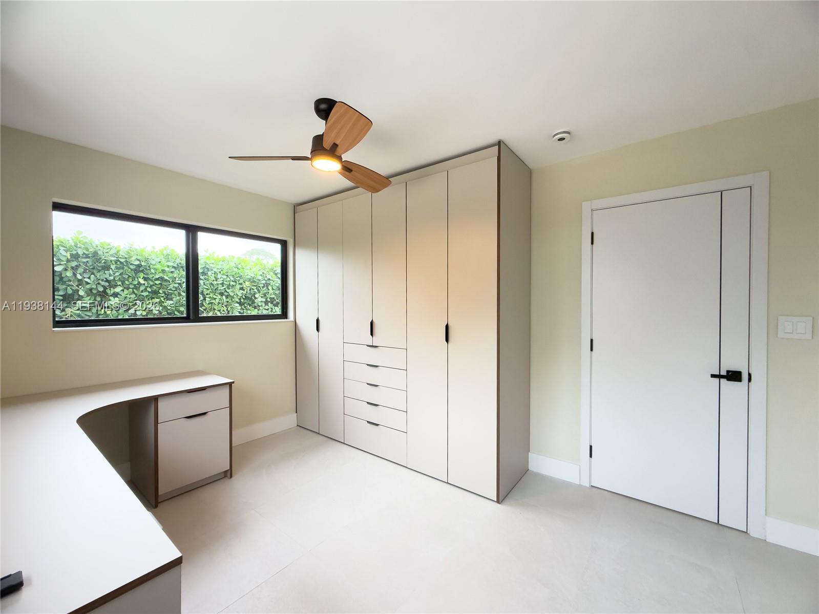 LANDINGS FIRST SEC - Residential